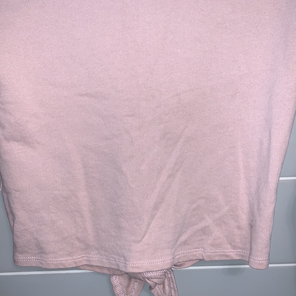 Kids H&M San Fran Tie Front Top - Picture 14 of 16